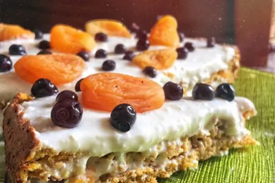 Диетический морковный торт без муки, сахара и масла