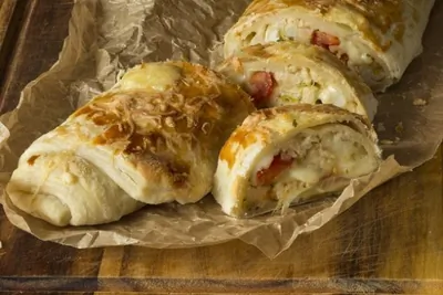 Пирог сырный с овощами