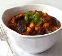 Марокканский тушеный нут с баклажаном