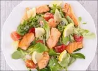 Теплый салат «Дары моря» из морепродуктов