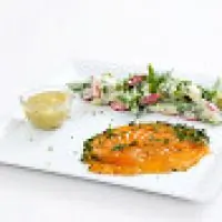 Гравлакс с картофельным салатом