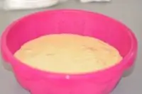 Пирог с яблоками и сгущенкой