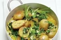 Картофель со шпинатом
