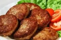 Сочные мясные котлеты без хлеба