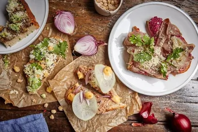 Брускета с тунцом