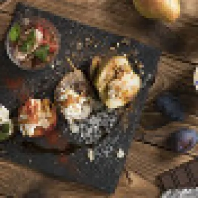 Фруктовая закуска с творожным сыром