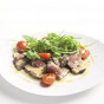 Салат с ростбифом