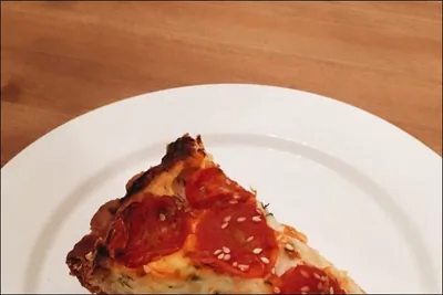 Сырный киш с помидорами