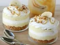 Банановый десерт с кремом