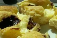 Творожный пирог с джемом