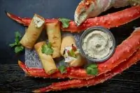 Спринг роллы с крабом