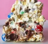 Торт из попкорна