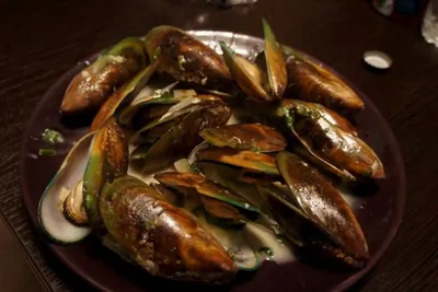 Мидии в ракушках в кокосовом молоке с текилой