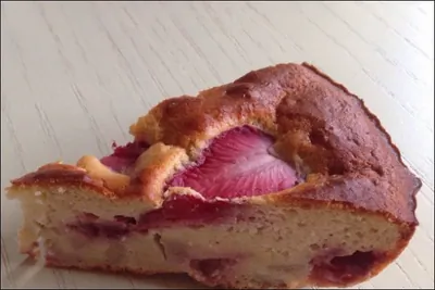 Бананово-клубничная запеканка