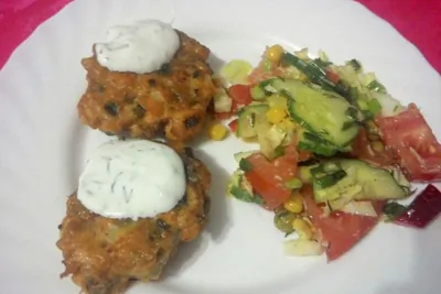 Котлеты из куриной грудки с овощами