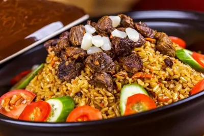 Плов со свиной шеей в мультиварке