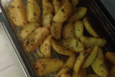 Картофель запеченный по-гречески