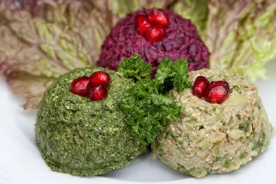 Пхали из шпината или свеклы