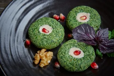 Пхали из свежего шпината