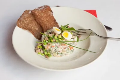 Оливье со сметаной и майонезом