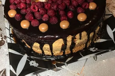 Бисквитный торт