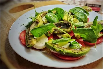 Салат «Tricolore (Триколор)»