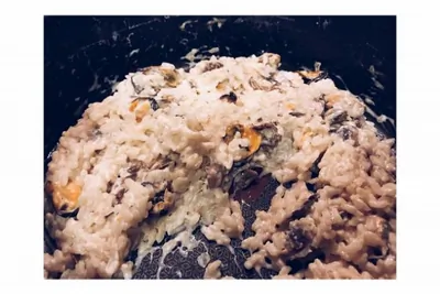 Ризотто с мидиями и шампиньонами в сливочном соусе