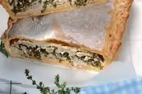 Пирог с индейкой и шпинатом