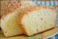 Сырный кекс с кунжутом