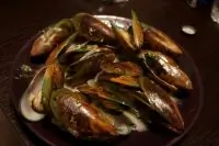 Мидии в ракушках в кокосовом молоке с текилой