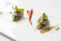 Тартар из тунца в тайском стиле от Жереми Урюти