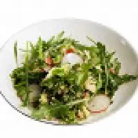 Магрибский салат с кускусом и рукколой