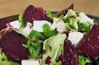 Салат со свёклой и сыром