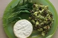 Брускетта с авокадо