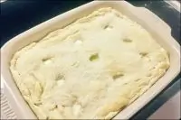 Пирог с индейкой, кабачком и моцареллой