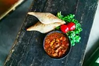 Чашушули с томатной пастой из телятины