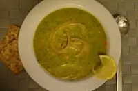 Суп-пюре из брокколи со спагетти