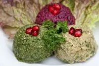 Пхали из шпината или свеклы