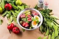 Ницца с тунцом