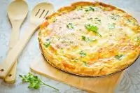 Сырный пирог с курицей