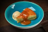 Грушевый пирог с соленой карамелью