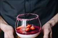 Десерт «Фиалковая Панакота»