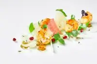 Салат с помело и креветками