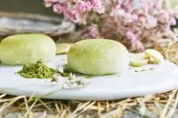 Пирожное «Моти» с зеленым чаем