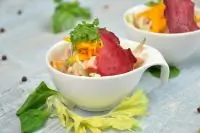 Салат коктейль с ветчиной