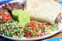 Лепешки с говядиной и овощами