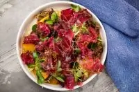 Брезаола с нектарином