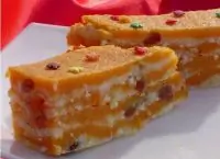 Тыква, запеченная с творогом и изюмом