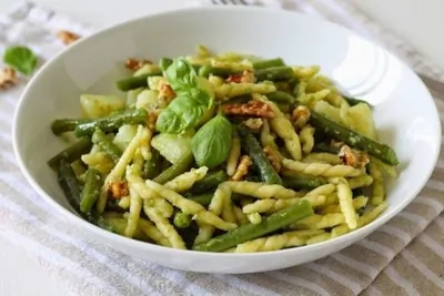 Паста с песто и картофелем