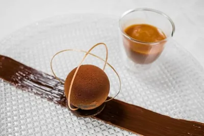 Опера с сердцевиной из соленой карамели